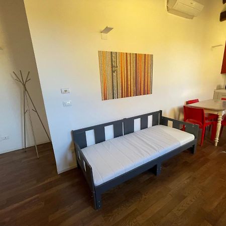 Red Appartamento Immerso Tra Le Mura Bolognesi Luaran gambar